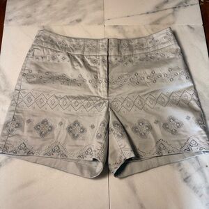White House Black Market Embroidered Light Gray Women's 5” Shorts